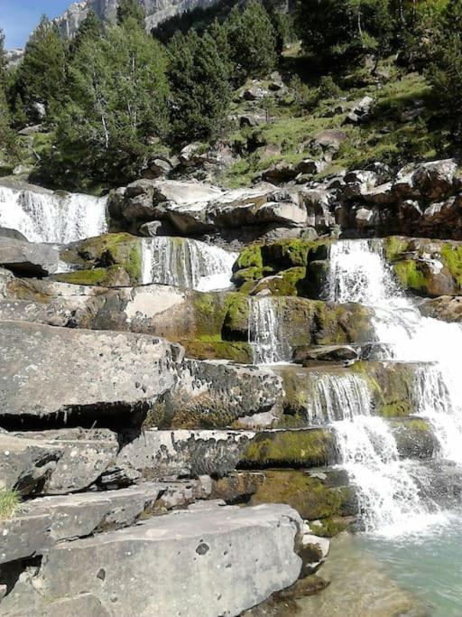 La Borda De Allue Хуеска Екстериор снимка